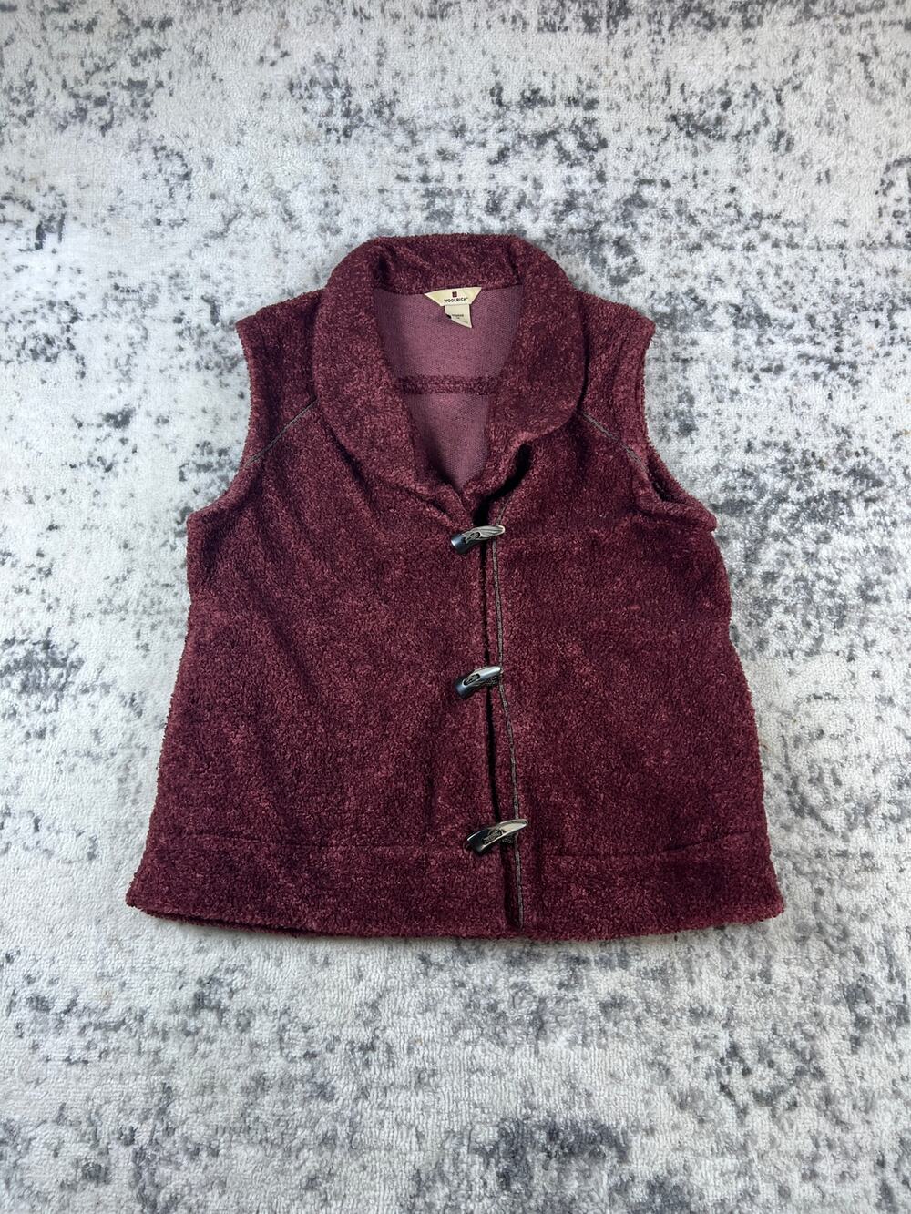 Woolrich Fleece Vest Women M Burgundy Toggle Closure Cozy Sherpa Layering Winter